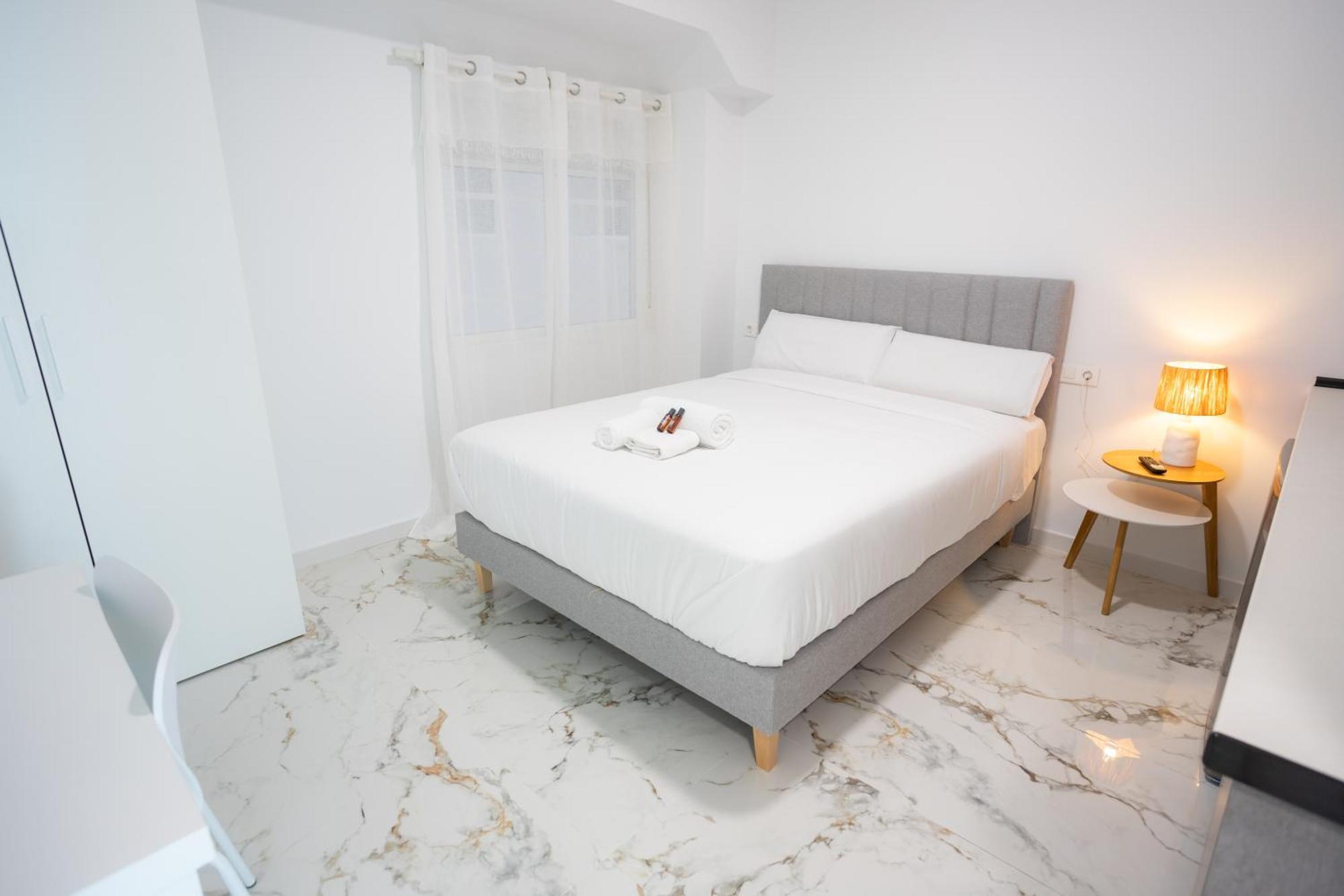 L&G Apartments Bahia Suite Alicante Exterior foto