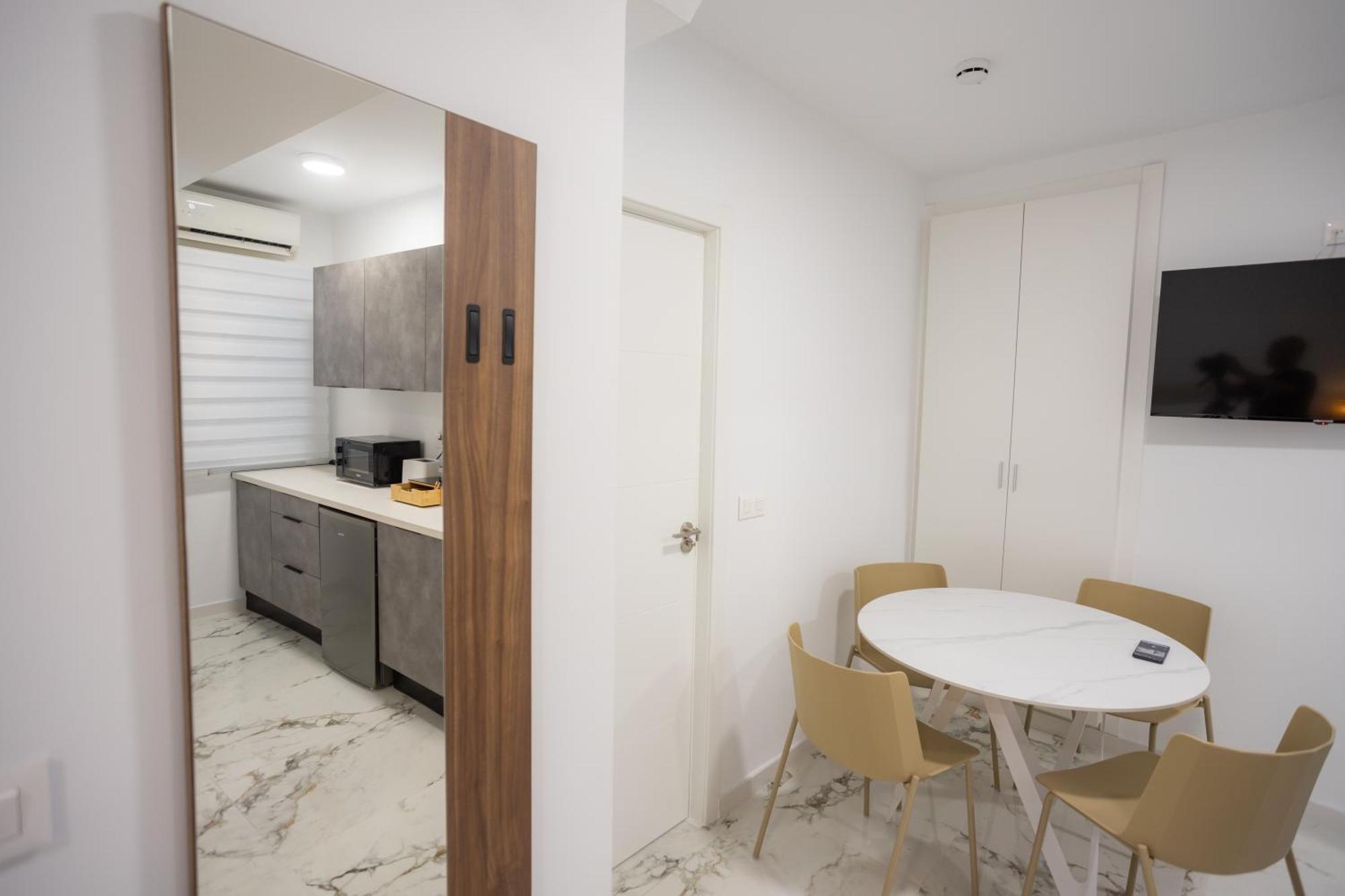 L&G Apartments Bahia Suite Alicante Exterior foto