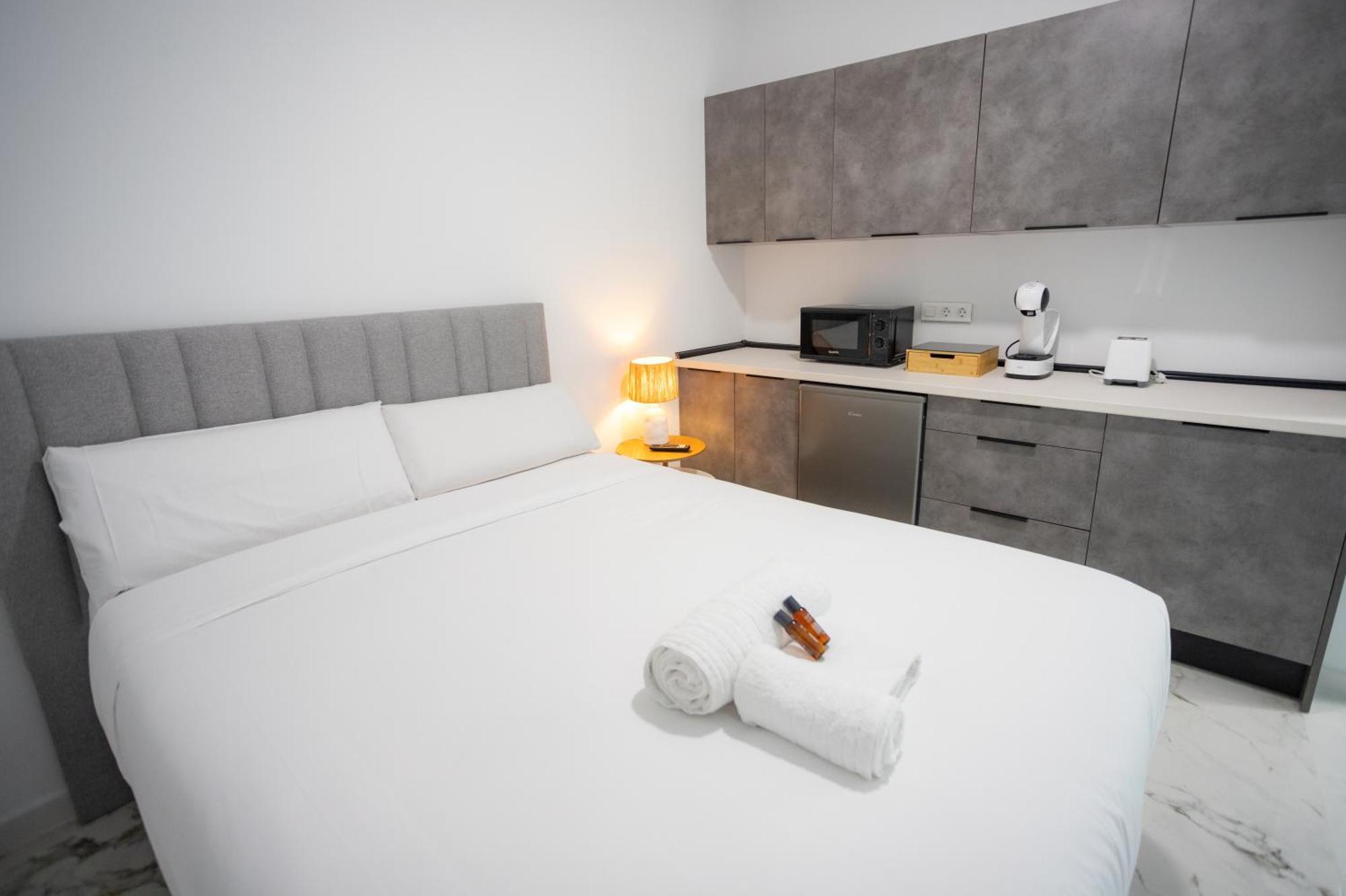L&G Apartments Bahia Suite Alicante Exterior foto