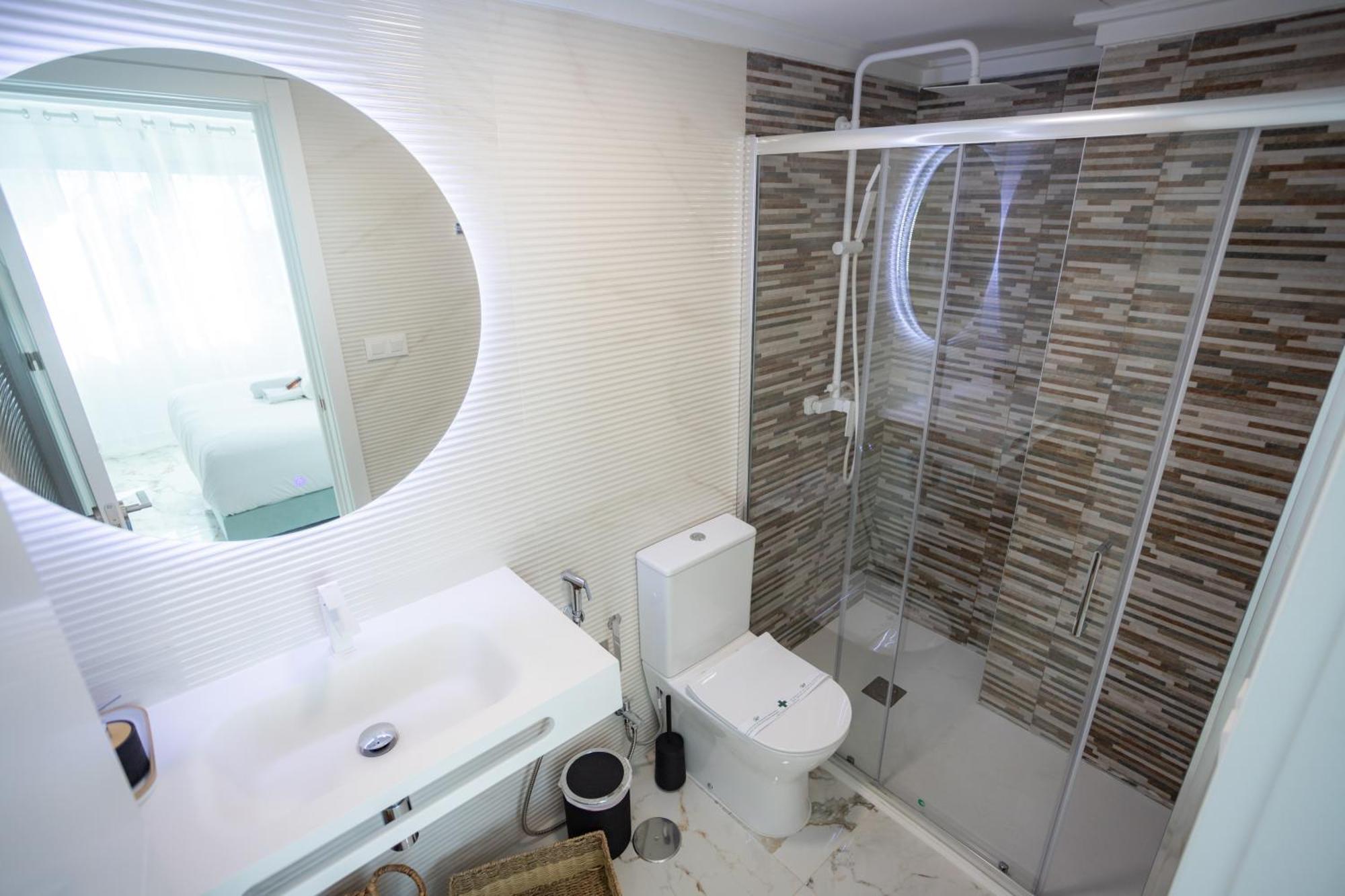 L&G Apartments Bahia Suite Alicante Exterior foto