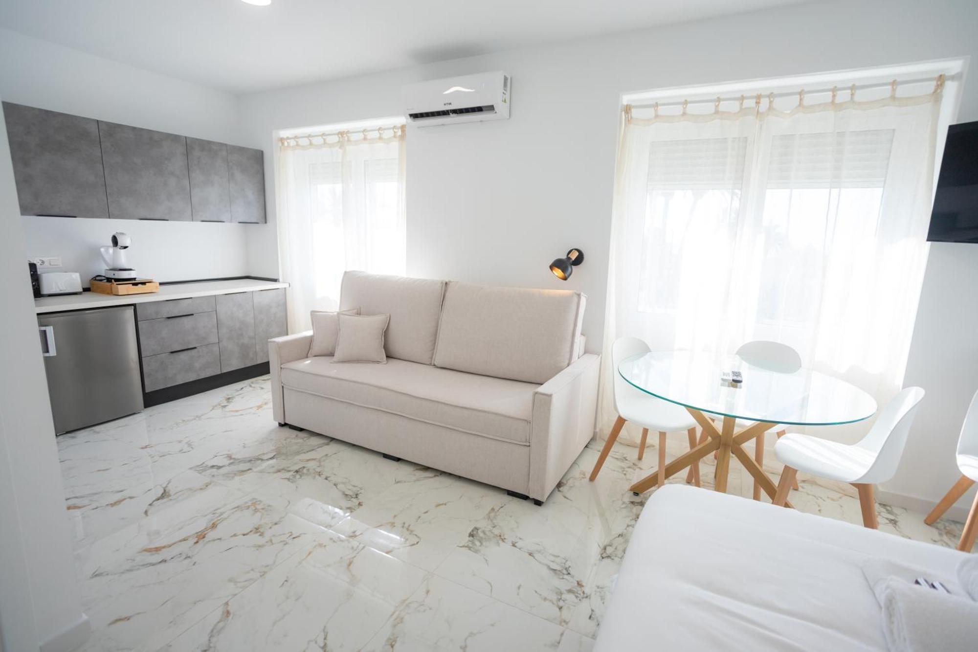 L&G Apartments Bahia Suite Alicante Exterior foto